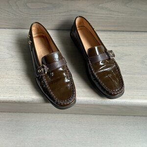 Louis Vuitton Brown Patent Leather Loafters EU 38